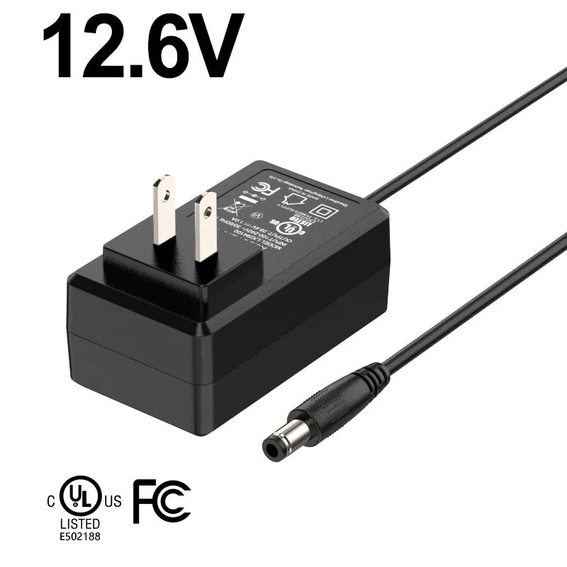 Napájecí adaptér elektrického skútru 12,6 V 2A pro montáž na stěnu