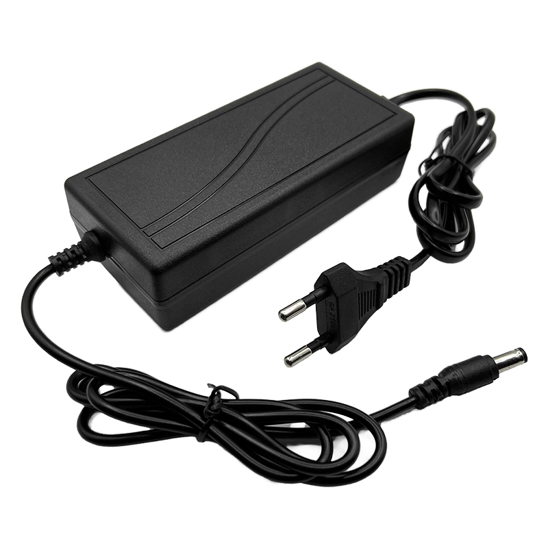 12V 3A stolní napájecí adaptér