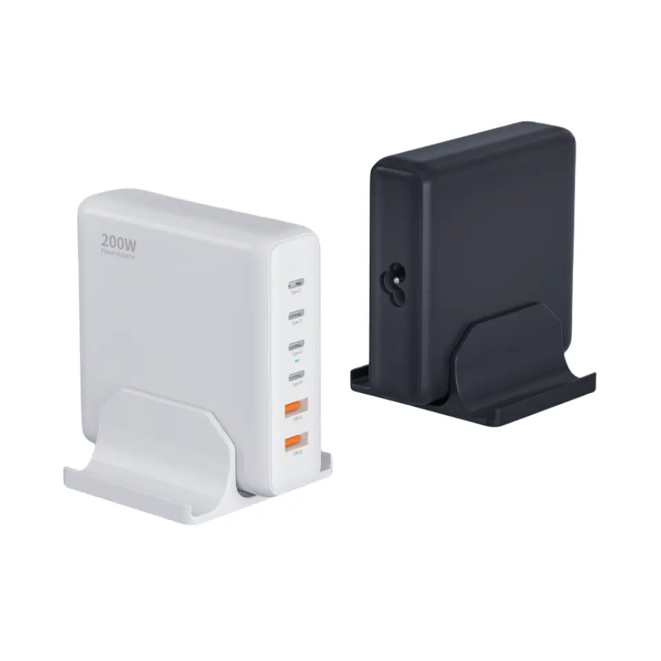 200W stolní PD nabíječka se 6 porty typu C