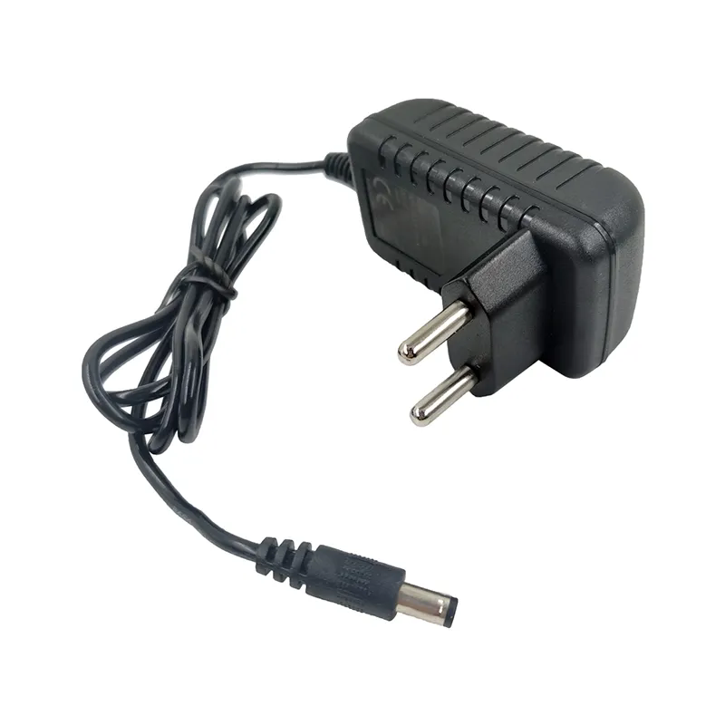 Indická zástrčka 12W Výstup 12V 1A Nástěnný napájecí adaptér
